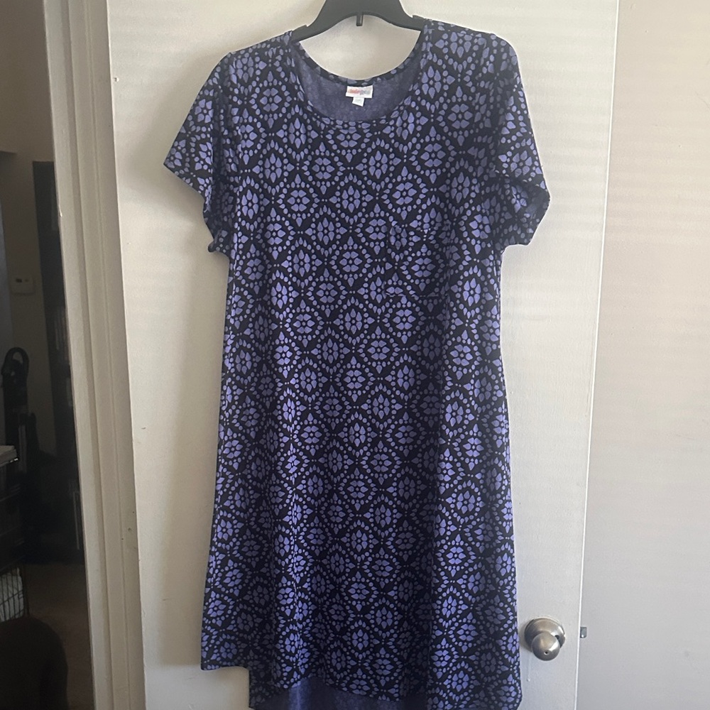 Lularoe Carly Purple Patterned Short Sleeve Women's Dress